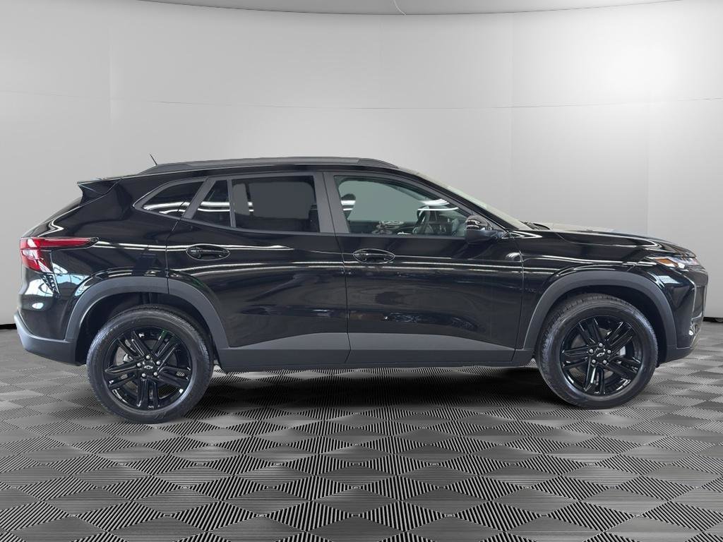 New 2026 Chevrolet Trax ACTIV image 4