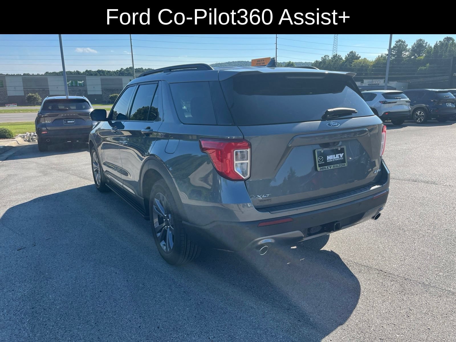 Used 2024 Ford Explorer XLT w/ Equipment Group 202A AWD/4WD image 5
