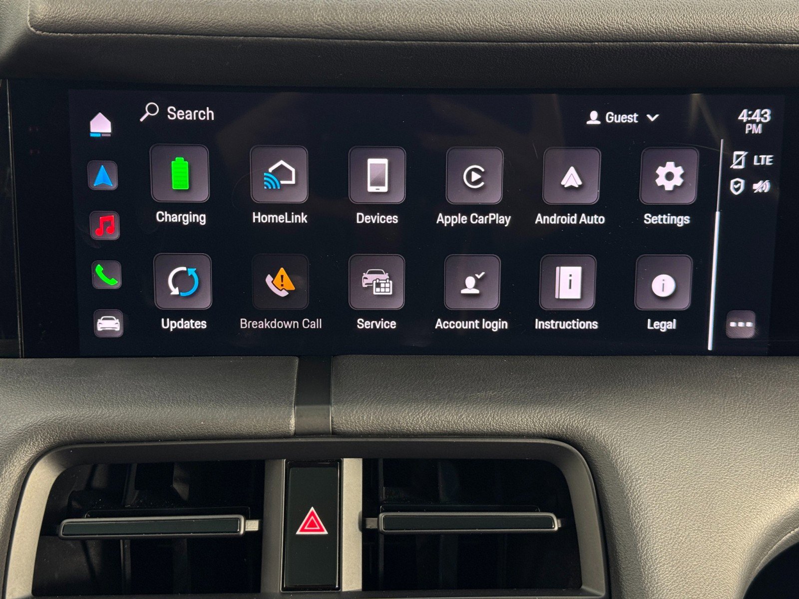 Used 2020 Porsche Taycan 4S w/ Premium Package image 27