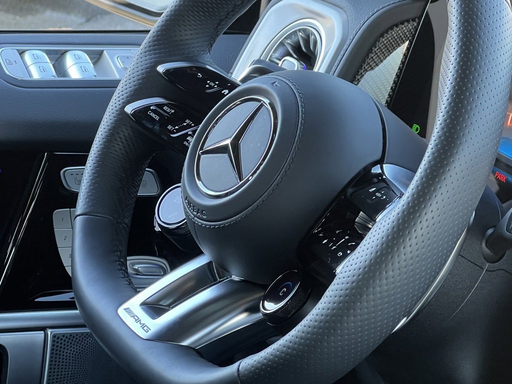 Used 2025 Mercedes-Benz G 63 AMG 4MATIC image 32