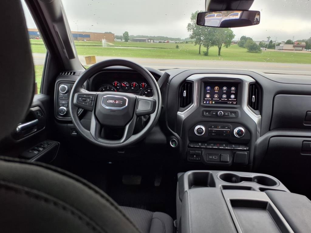 Used 2024 GMC Sierra 2500 Pro image 10