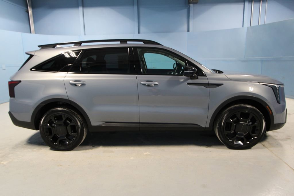 Used 2025 Kia Sorento SX image 35