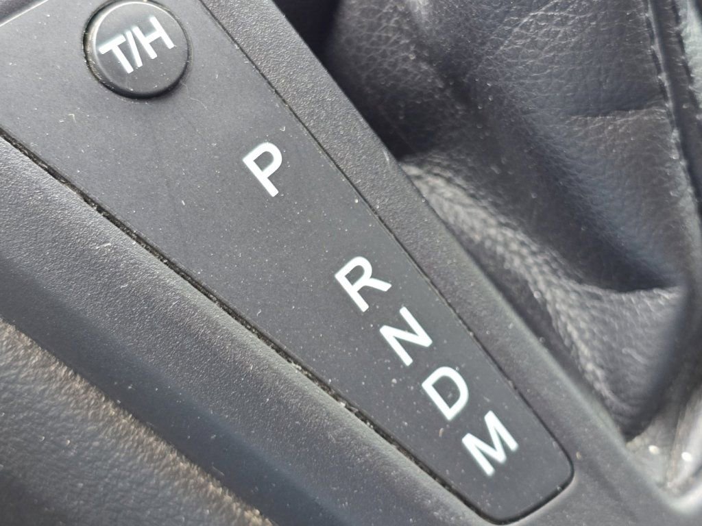 Used 2019 Ford Transit 250 148 Medium Roof image 32