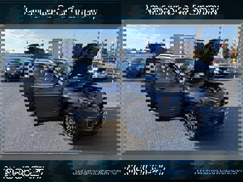 Used 2019 Jeep Cherokee Latitude Plus w/ Cold Weather Group image 25