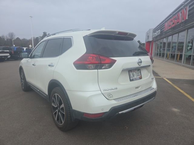 Used 2019 Nissan Rogue SL w/ Premium Package image 4