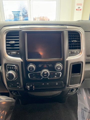 Used 2022 RAM 1500 Classic SLT w/ Electronics Group image 23