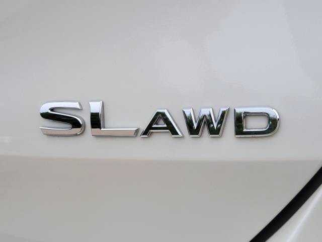Used 2020 Nissan Rogue SL AWD/4WD image 6