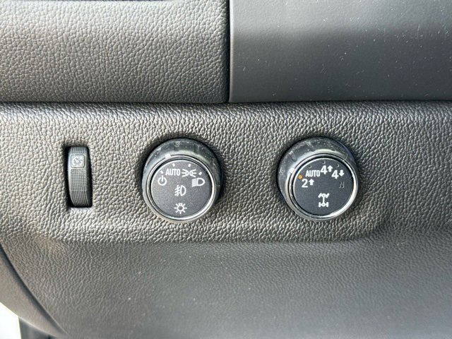 Used 2020 Chevrolet Colorado LT w/ Colorado RST Special Edition image 20