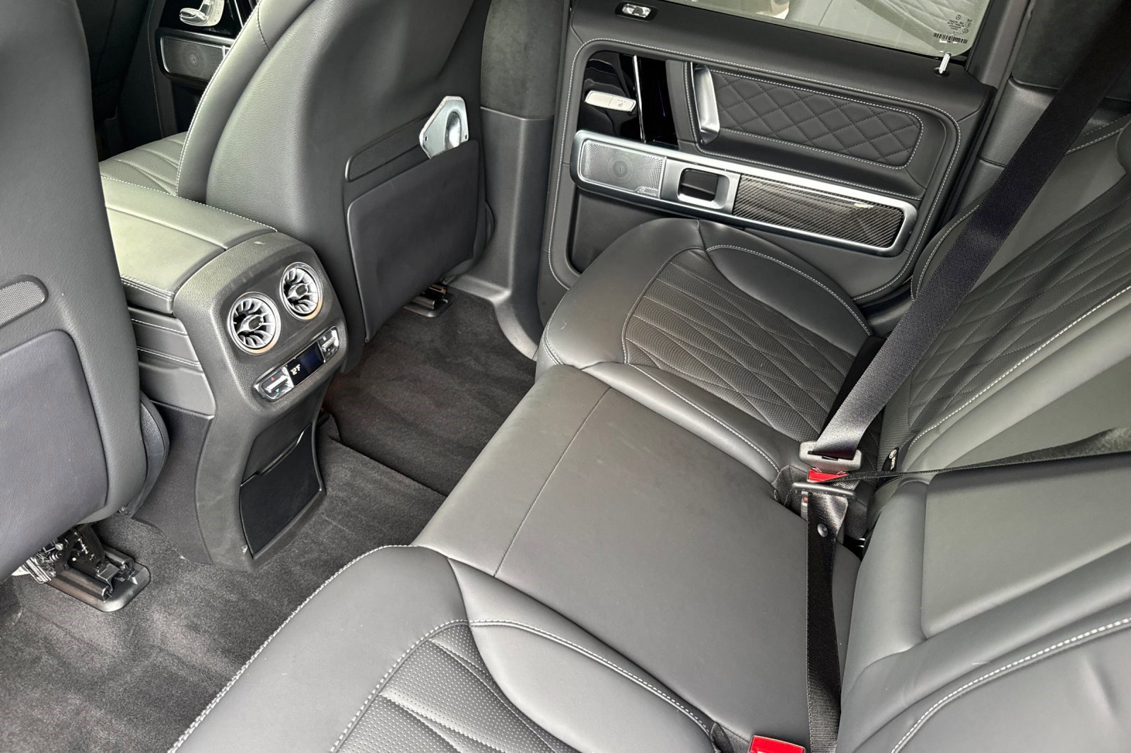Used 2024 Mercedes-Benz G 550 image 26