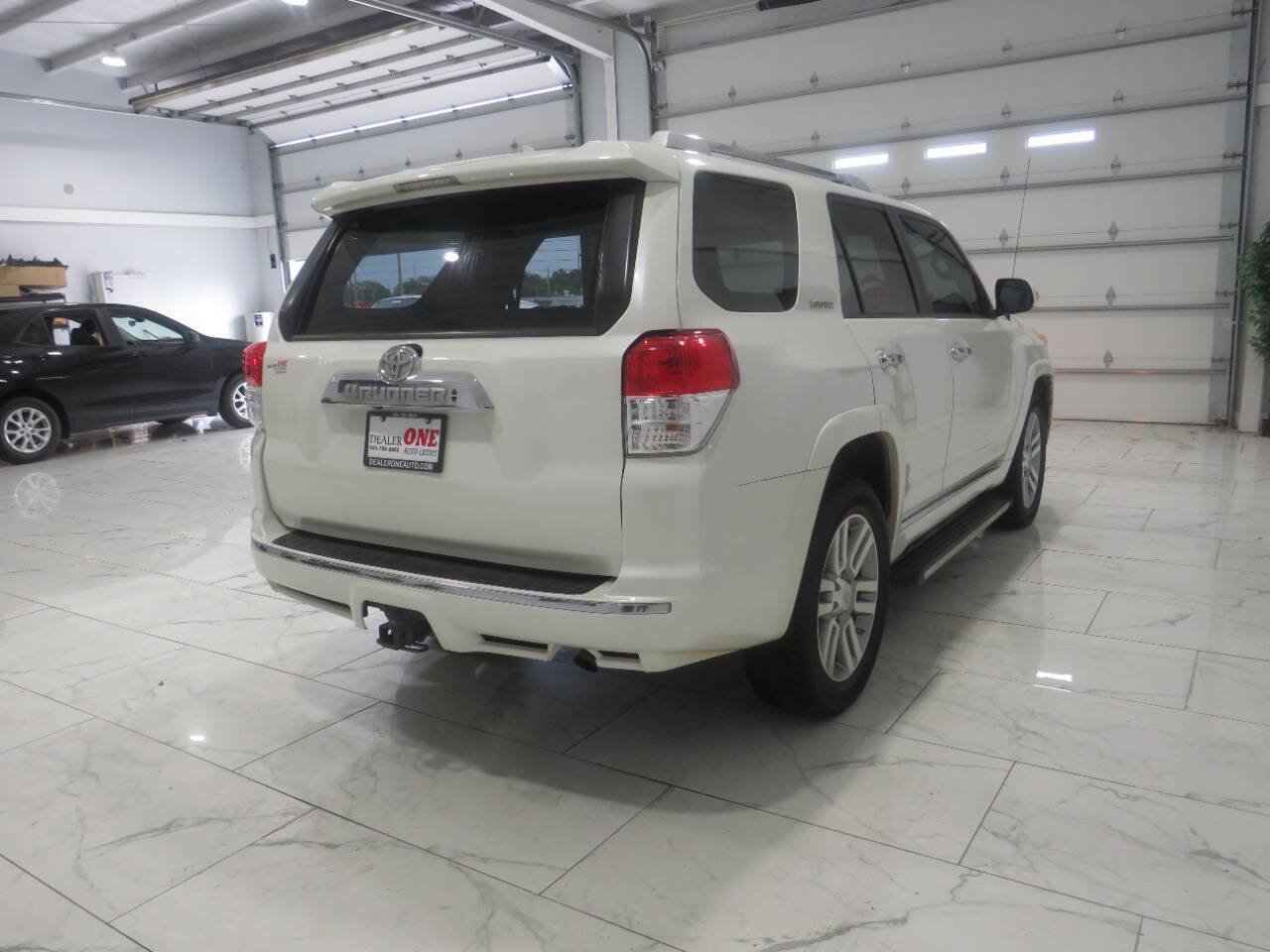 Used 2010 Toyota 4Runner Limited RWD image 4