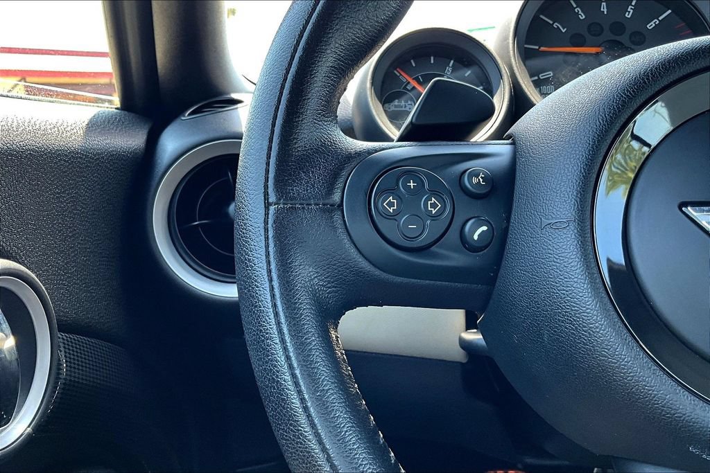 Used 2015 MINI Cooper S FWD image 9