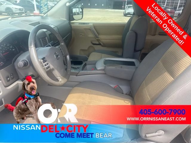Used 2004 Nissan Titan SE AWD/4WD image 13