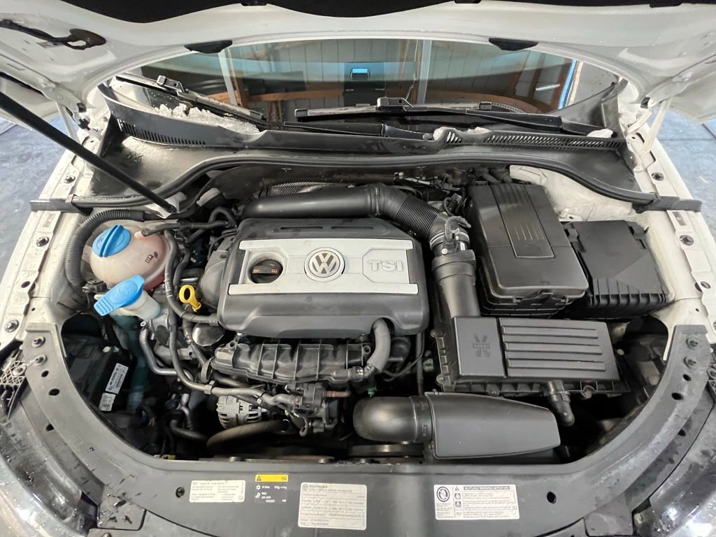 Used 2013 Volkswagen Eos Komfort image 34