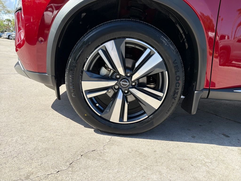 Certified 2023 Nissan Rogue SL w/ SL Premium Package FWD image 12