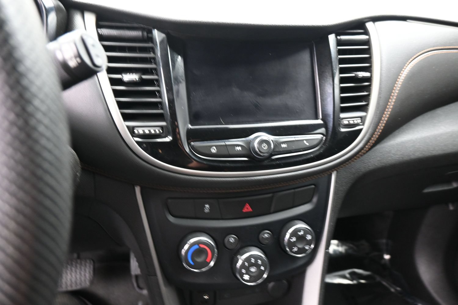 Used 2020 Chevrolet Trax LS FWD image 15