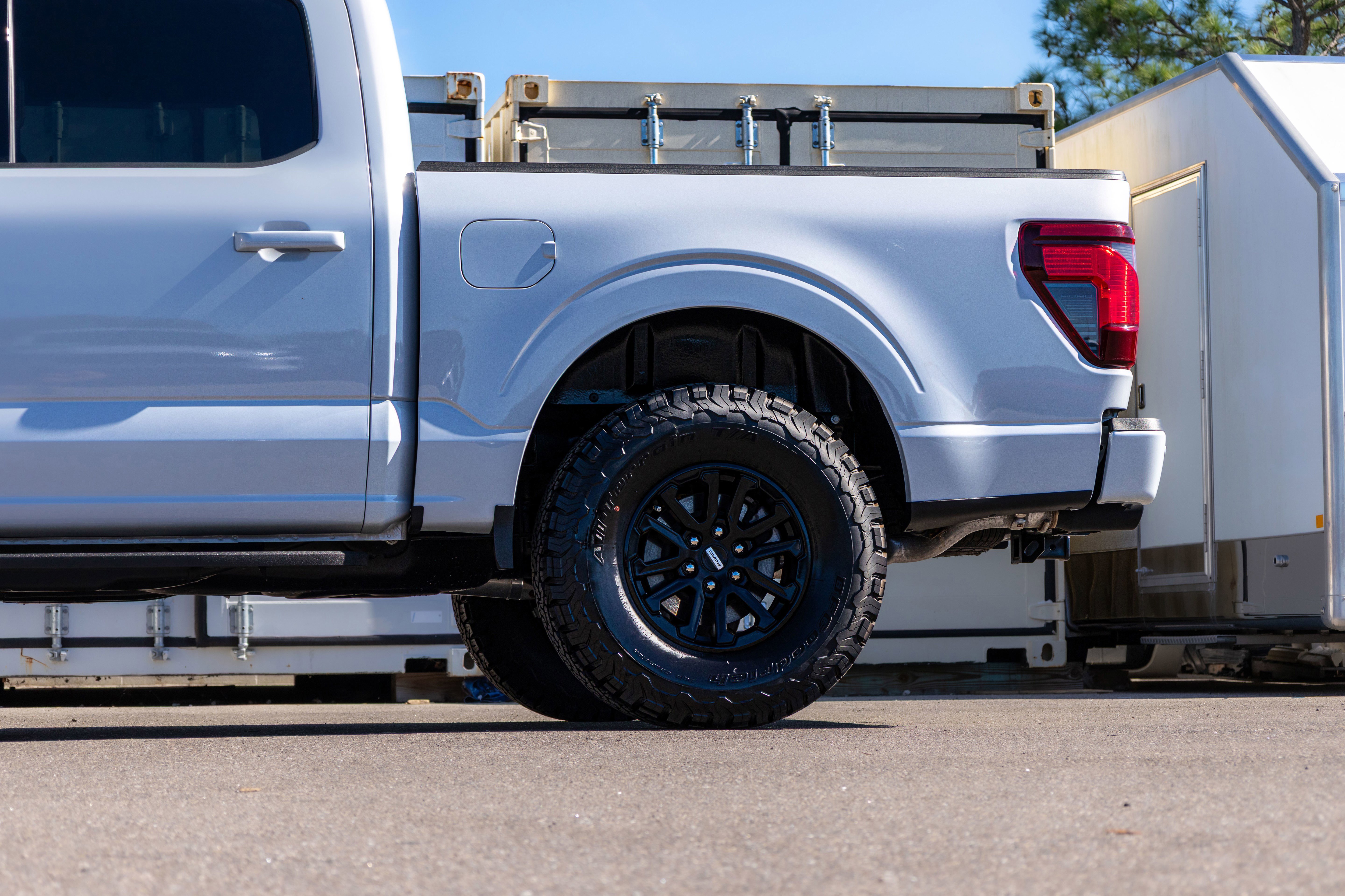 New 2025 Ford F150 XLT w/ Equipment Group 303A High image 34