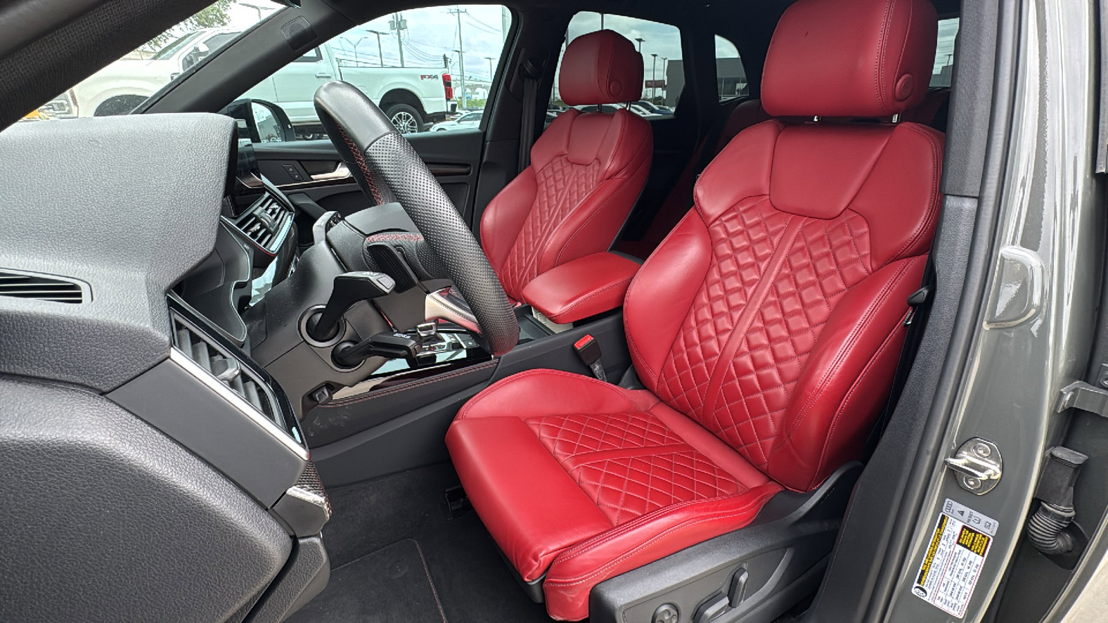 Used 2024 Audi SQ5 Premium Plus w/ Premium Plus Package AWD/4WD image 14