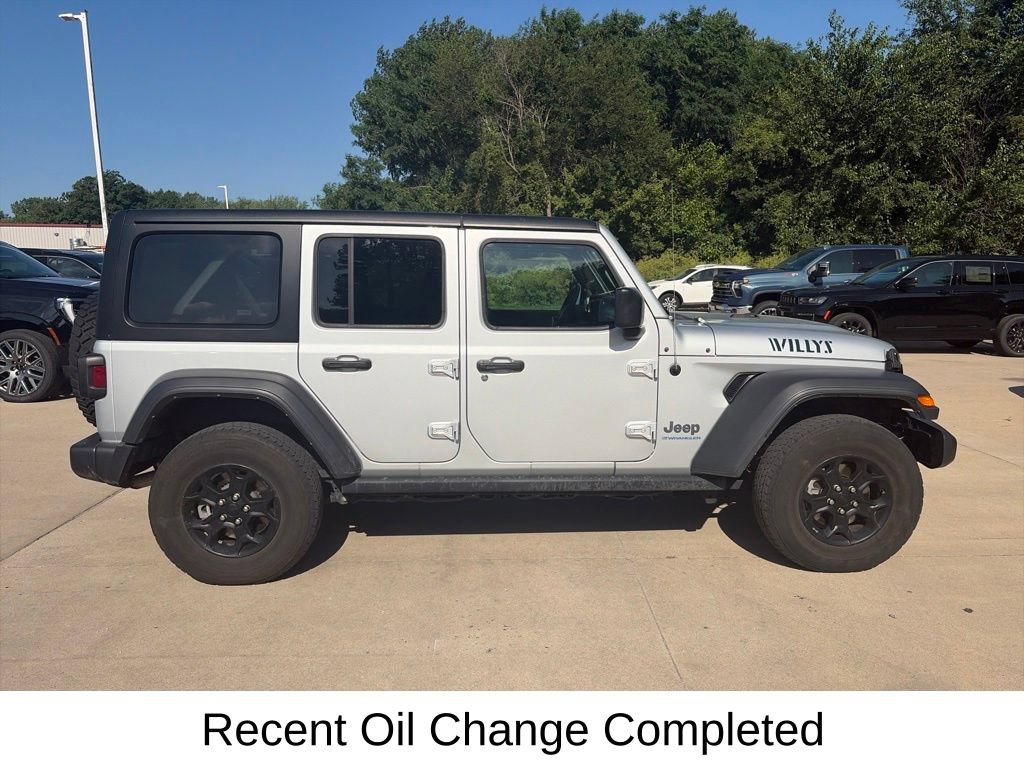 Used 2023 Jeep Wrangler Unlimited AWD/4WD image 7