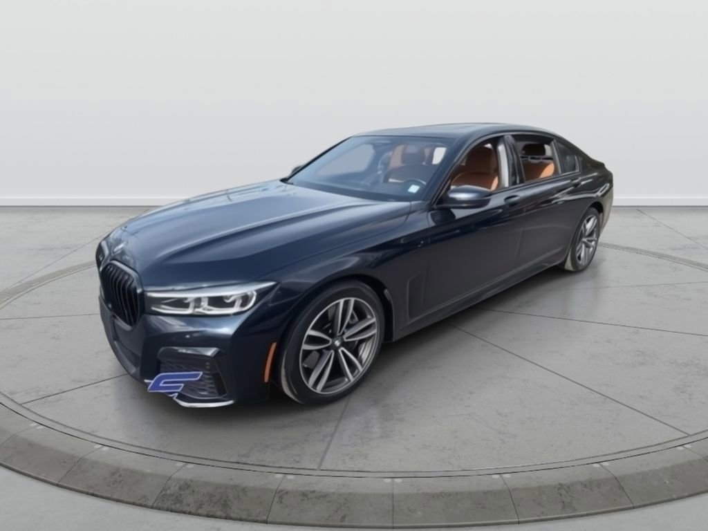 Used 2022 BMW 750i xDrive w/ Executive Package AWD/4WD image 3