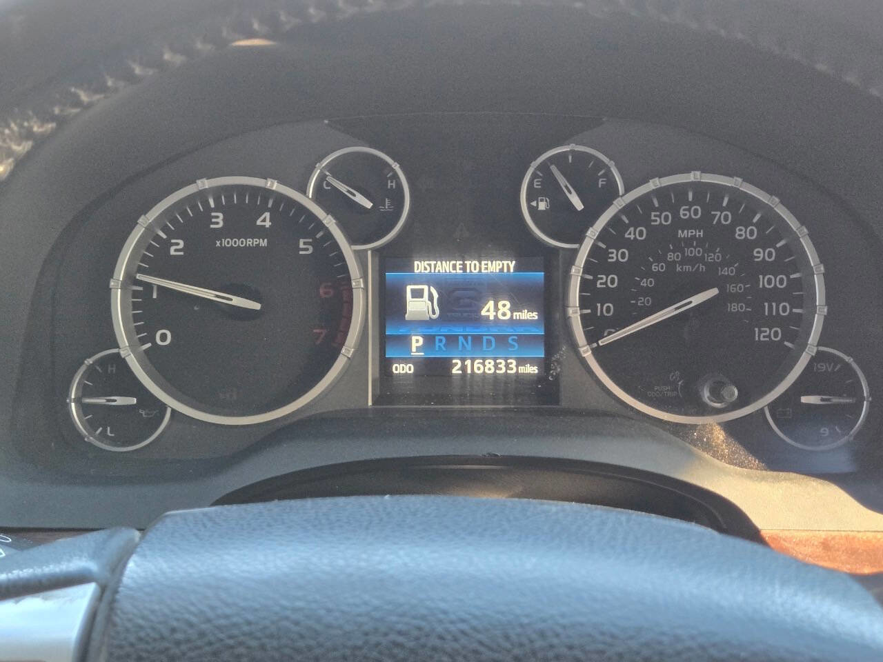 Used 2014 Toyota Tundra Limited w/ Limited Premium Package image 7