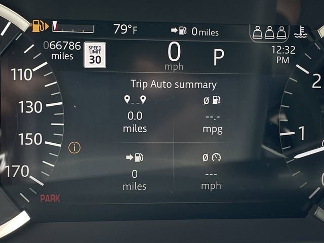Used 2022 Land Rover Range Rover Velar R-Dynamic S image 14