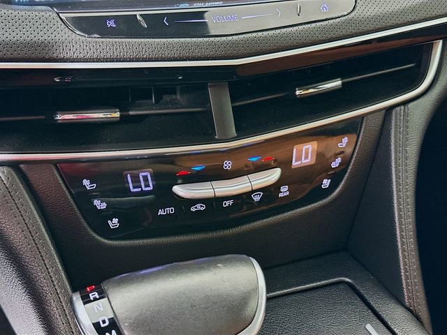 Used 2016 Cadillac CT6 Premium Luxury w/ Comfort Package AWD/4WD image 18