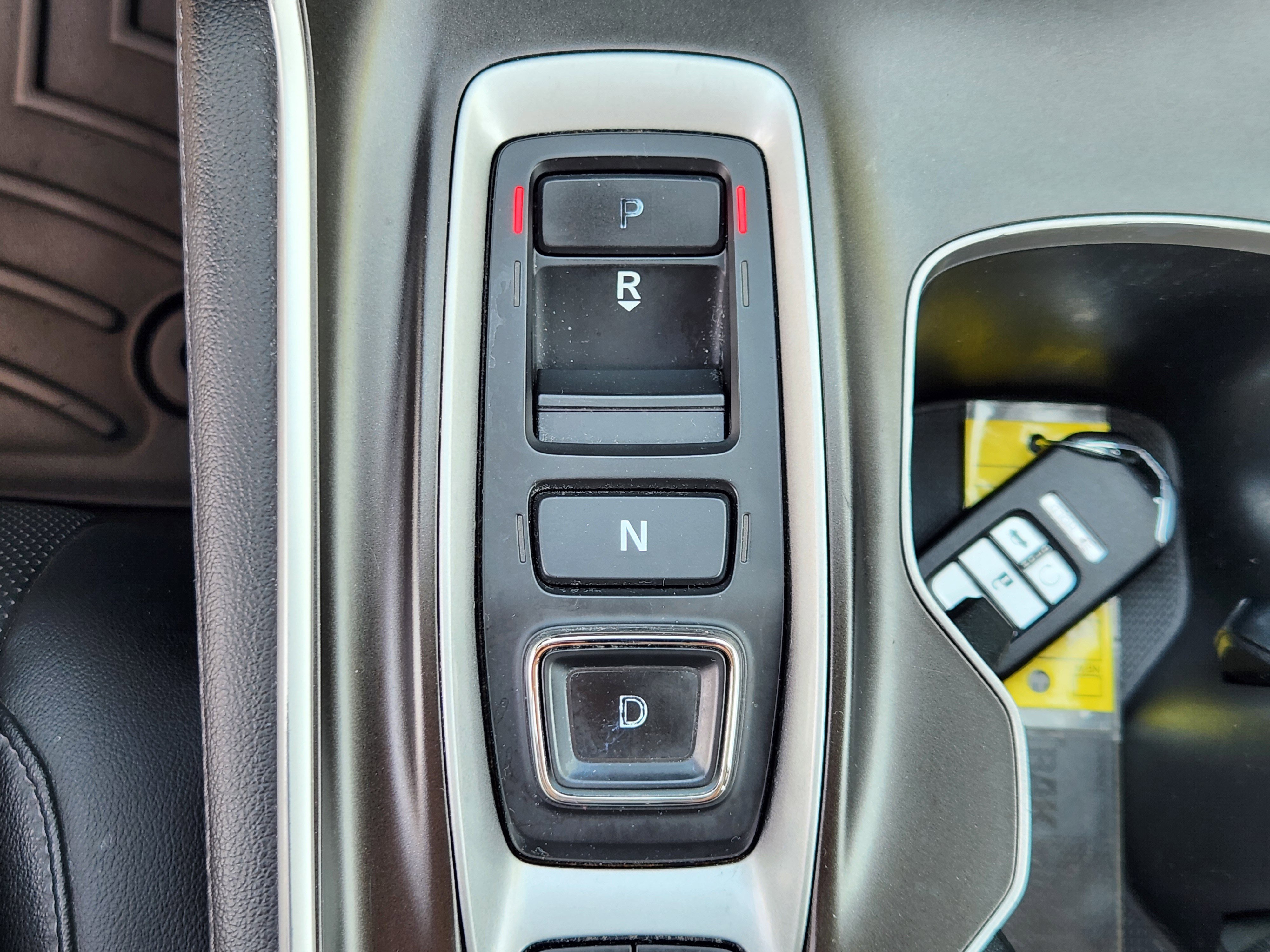 Used 2019 Honda Accord Touring image 13