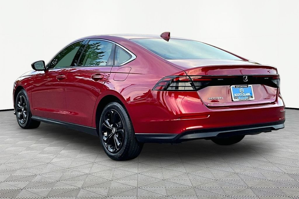 Used 2023 Honda Accord EX image 5