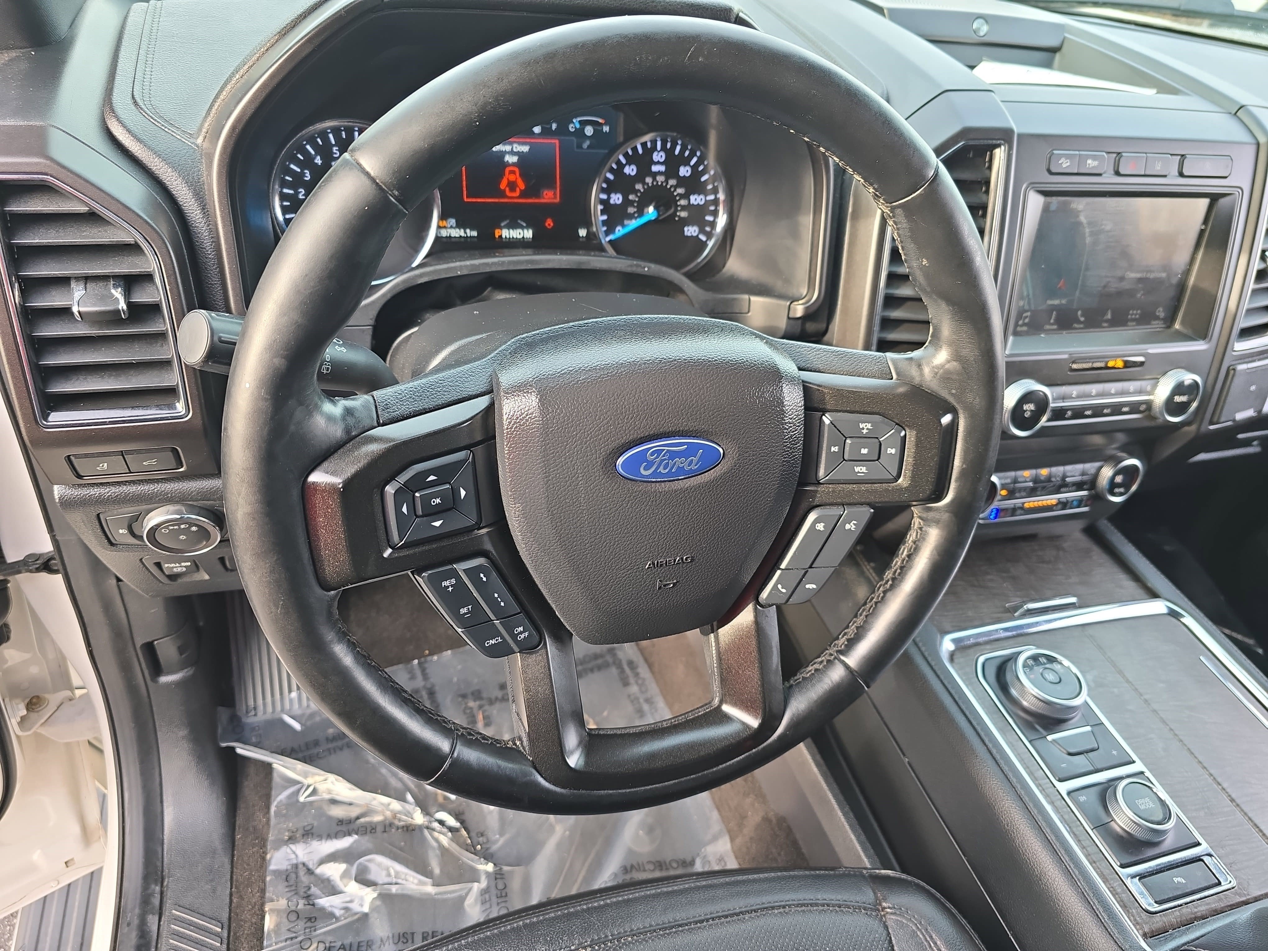 Used 2019 Ford Expedition Limited w/ Equipment Group 301A image 17