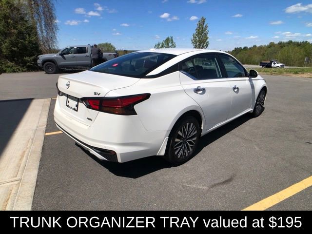 Certified 2024 Nissan Altima 2.5 SV w/ SV Premium Package AWD/4WD image 7