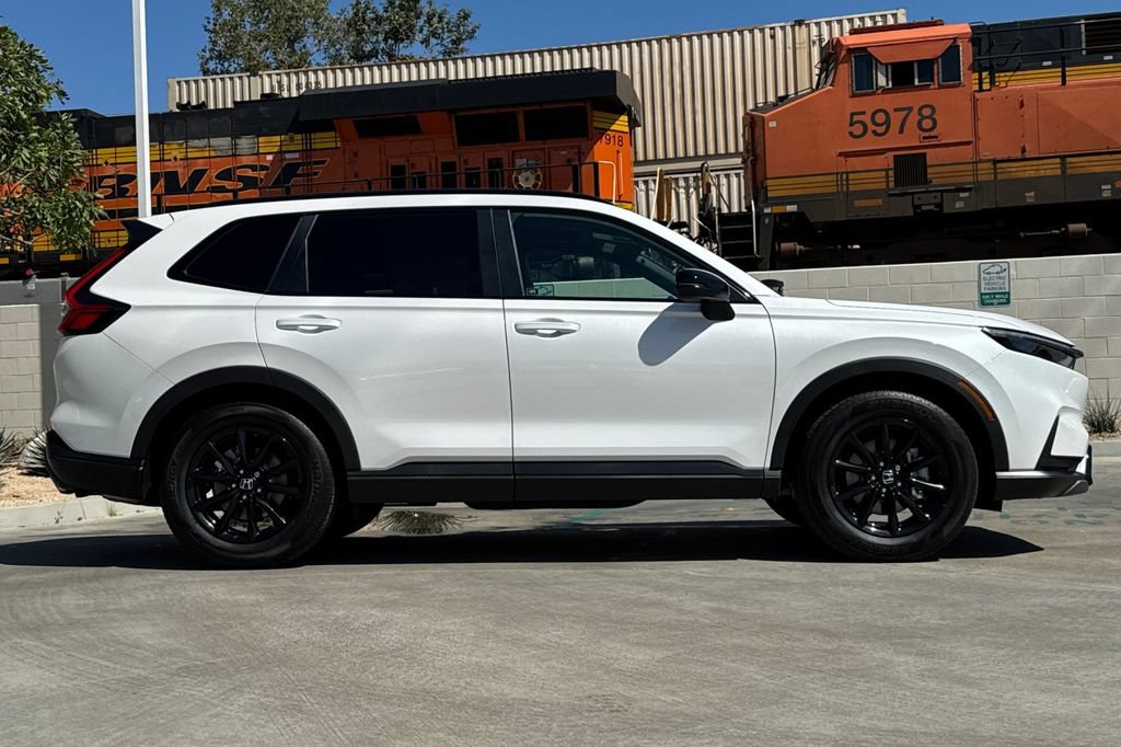 Certified 2026 Honda CR-V Sport image 6