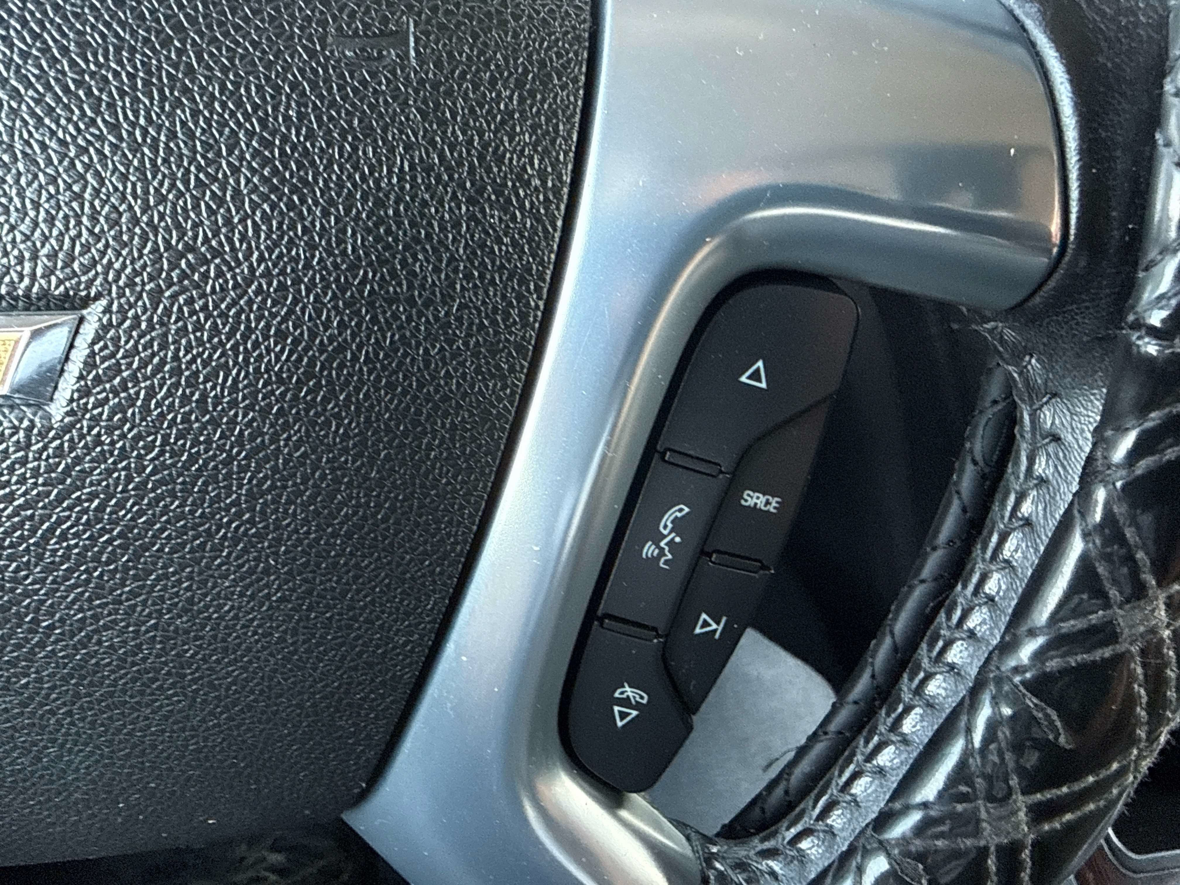 Used 2017 Chevrolet Traverse LT FWD image 27