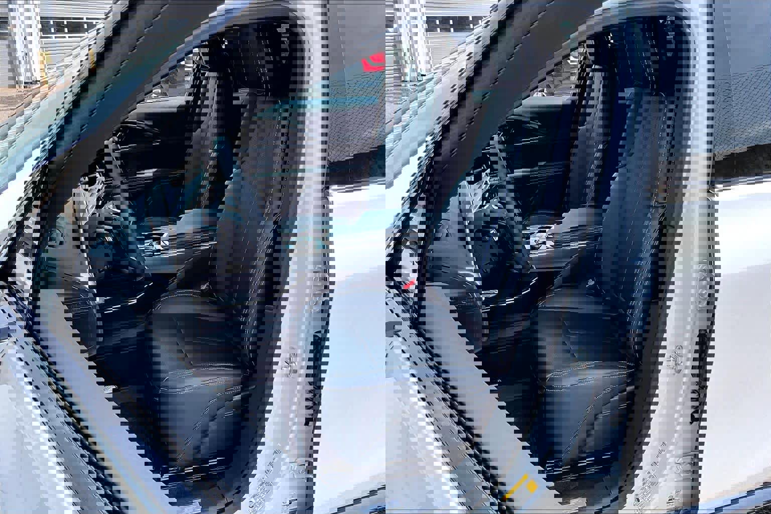 Used 2024 Cadillac Lyriq Sport w/ LPO, Floor Liner Package AWD/4WD image 9