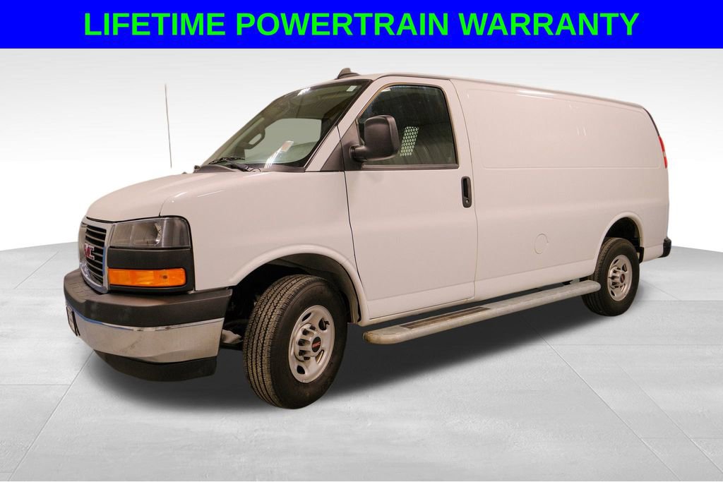 Used 2024 GMC Savana 2500 w/ Driver Convenience Package image 2