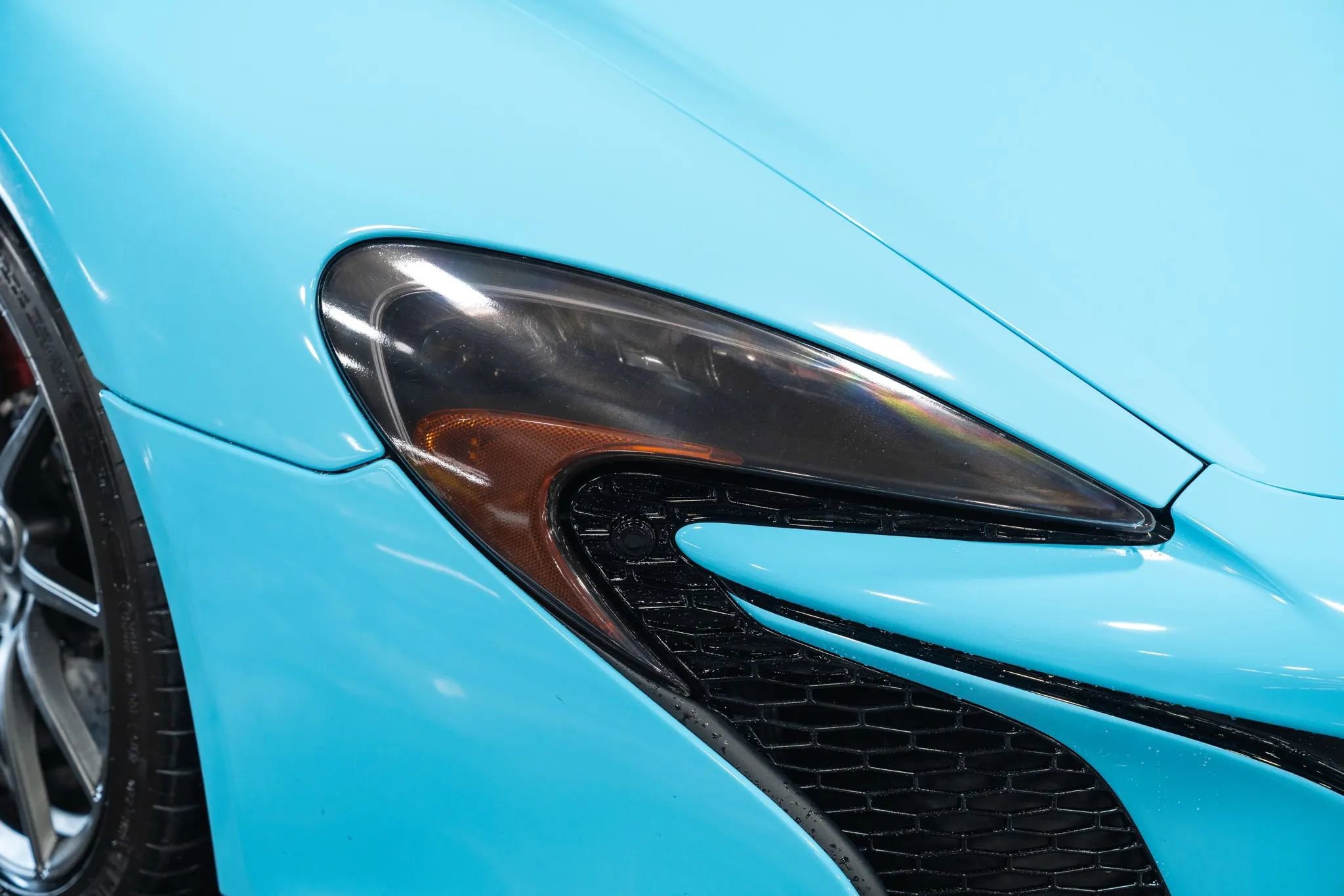 Used 2016 McLaren 650S Spider image 4