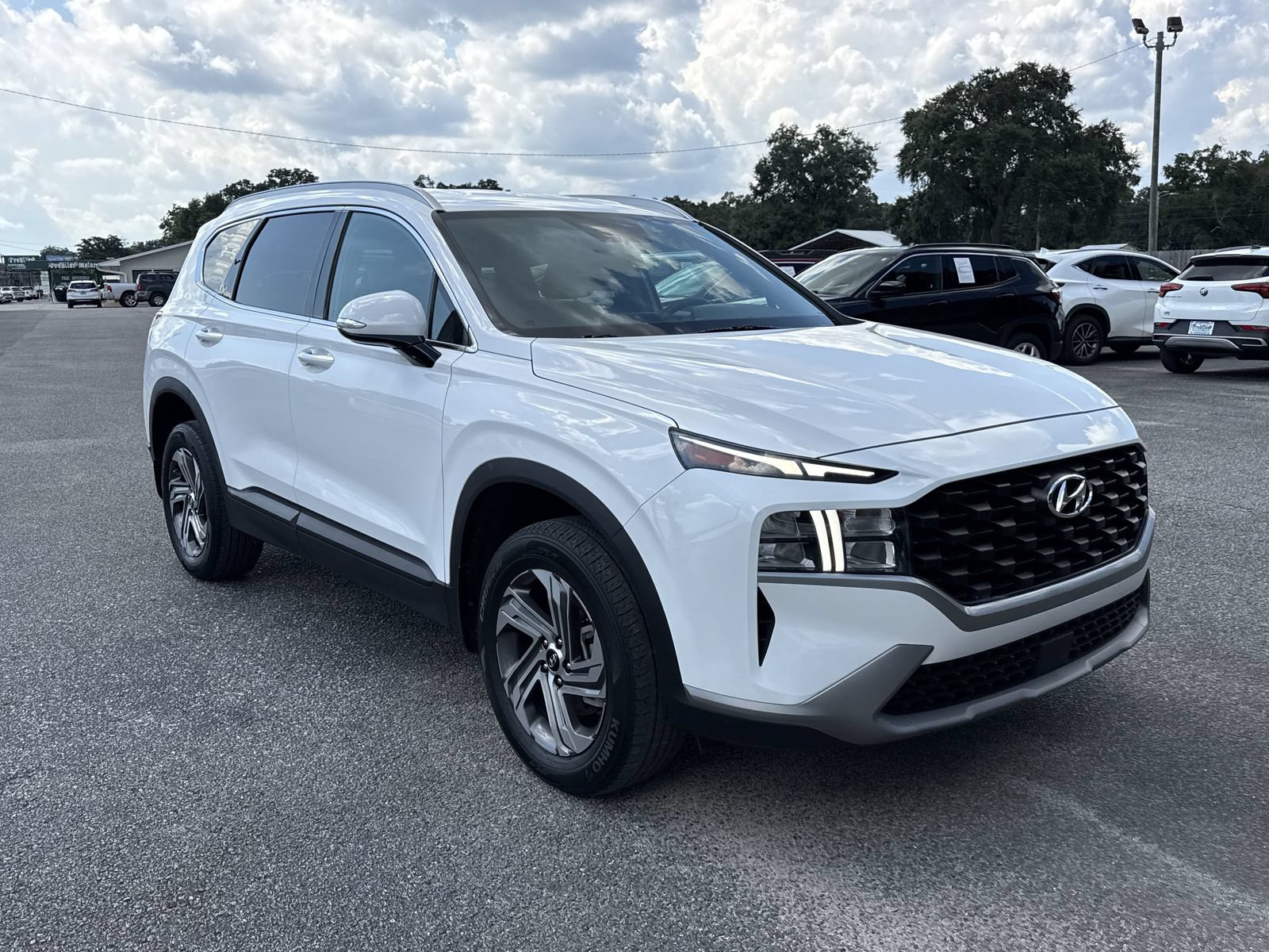 Used 2023 Hyundai Santa Fe SEL AWD/4WD image 7