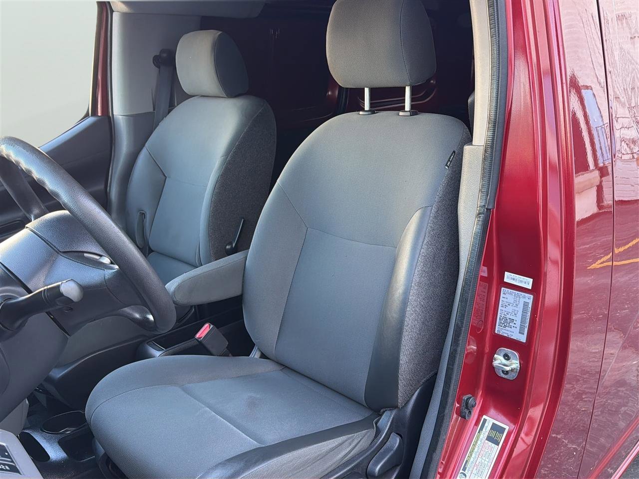 Used 2017 Chevrolet City Express LT w/ Technology Package FWD image 12