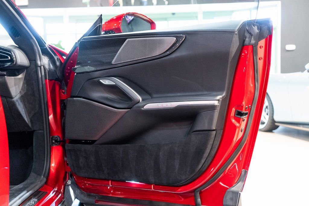 Used 2023 Ferrari Purosangue image 37