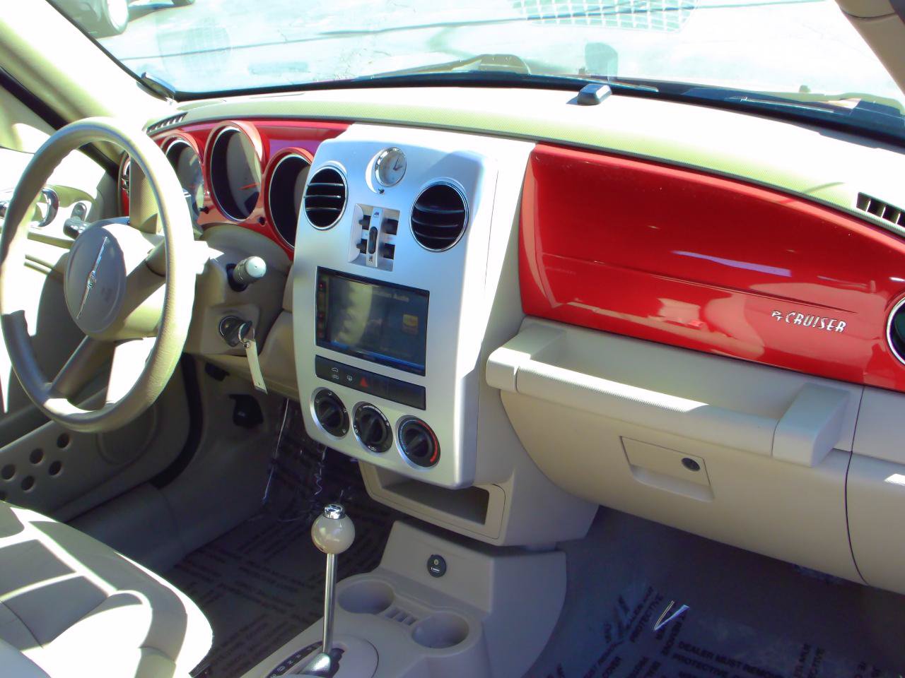 Used 2007 Chrysler PT Cruiser Touring FWD image 23
