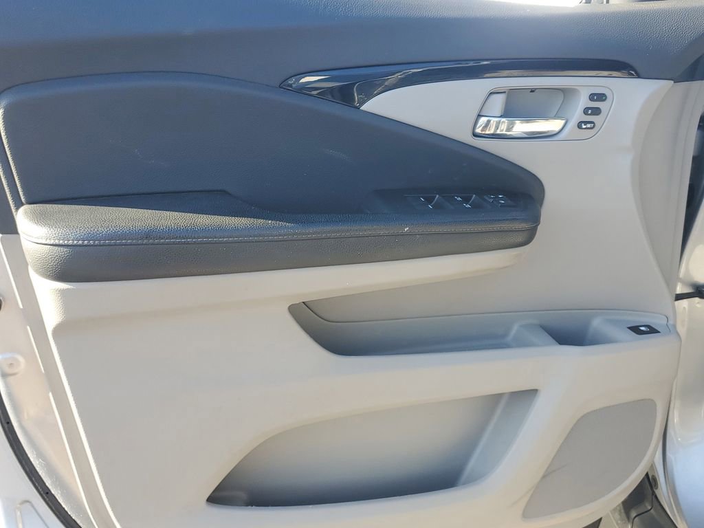 Used 2019 Honda Ridgeline RTL-E image 19