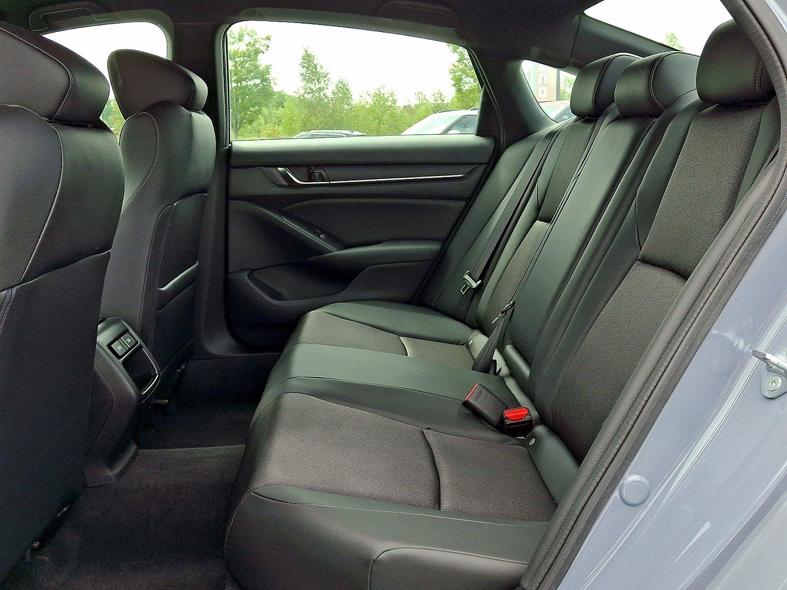 Used 2022 Honda Accord Sport image 10