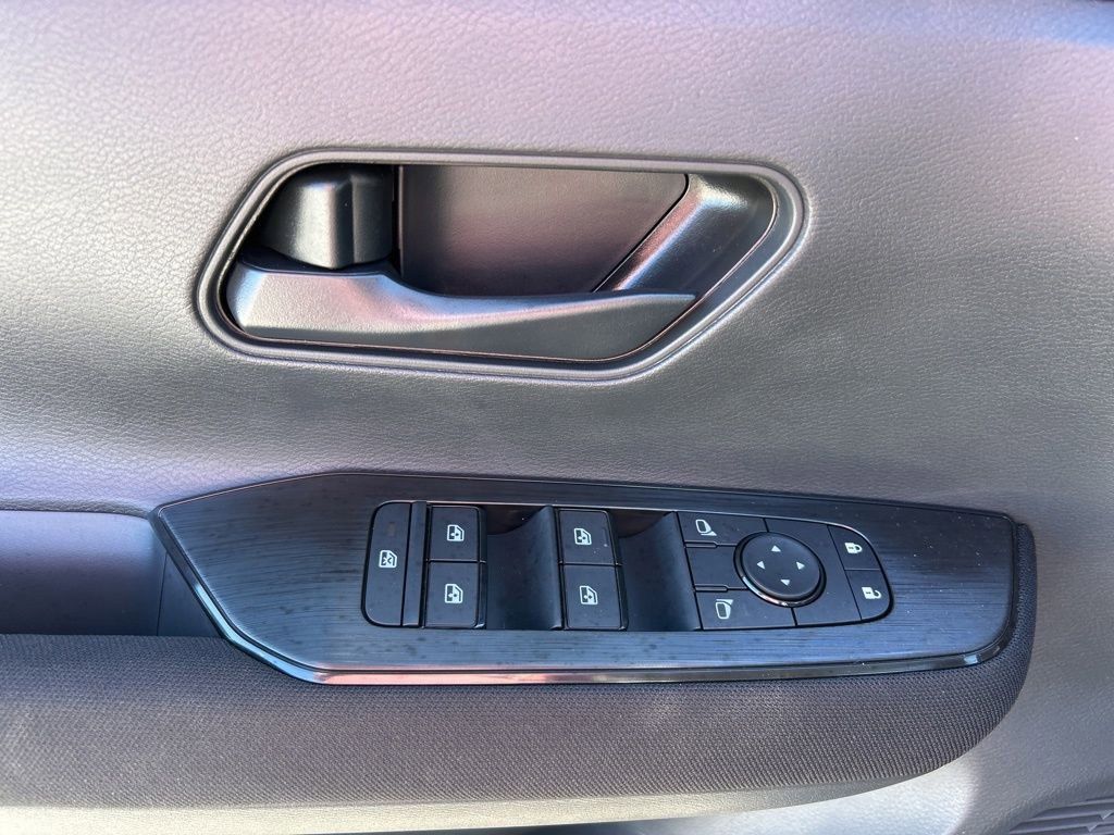 New 2026 Nissan Kicks S FWD image 18