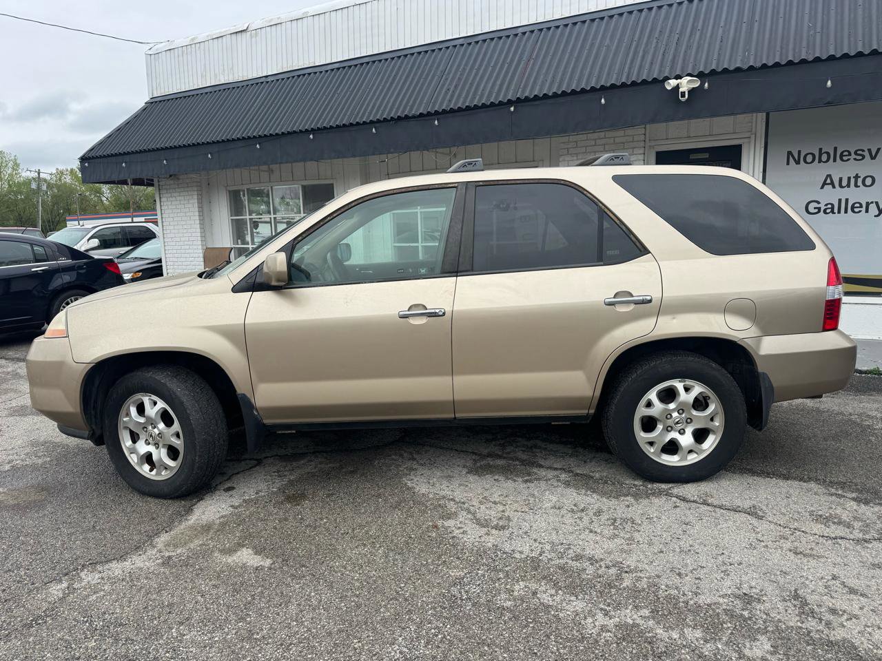 Used 2001 Acura MDX Touring AWD/4WD image 2