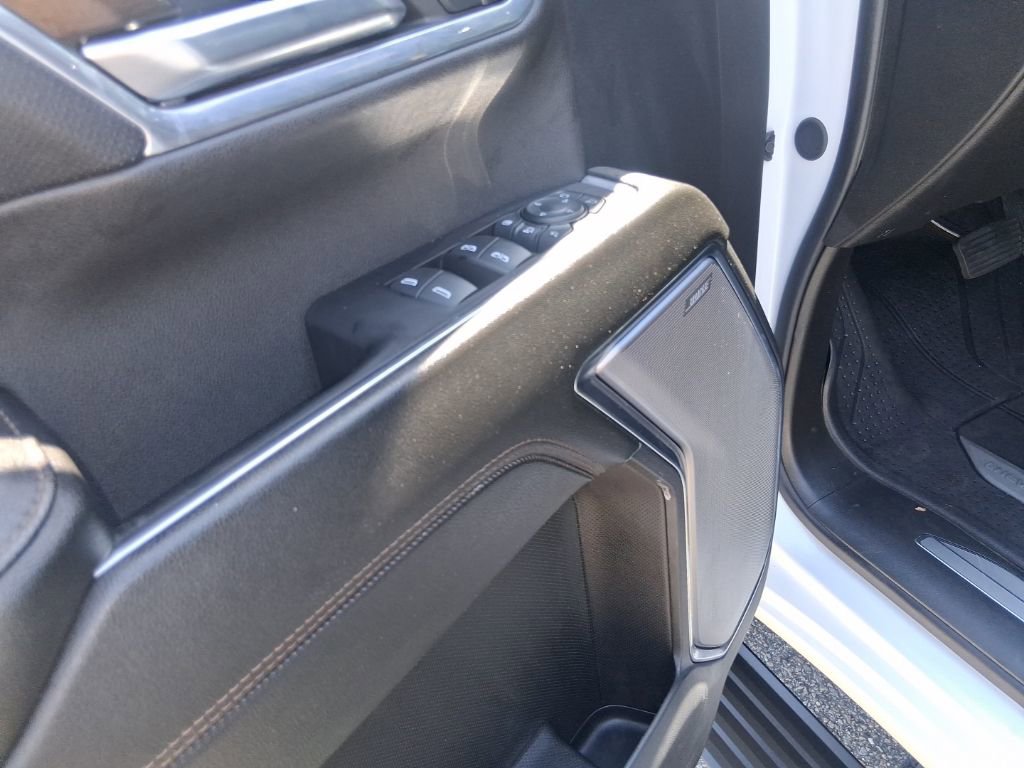 Used 2024 Chevrolet Silverado 3500 High Country w/ Technology Package image 16