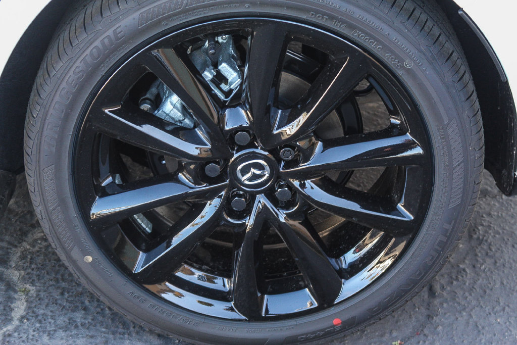 New 2026 MAZDA MAZDA3 Hatchback w/Premium Plus Pkg AWD/4WD image 11