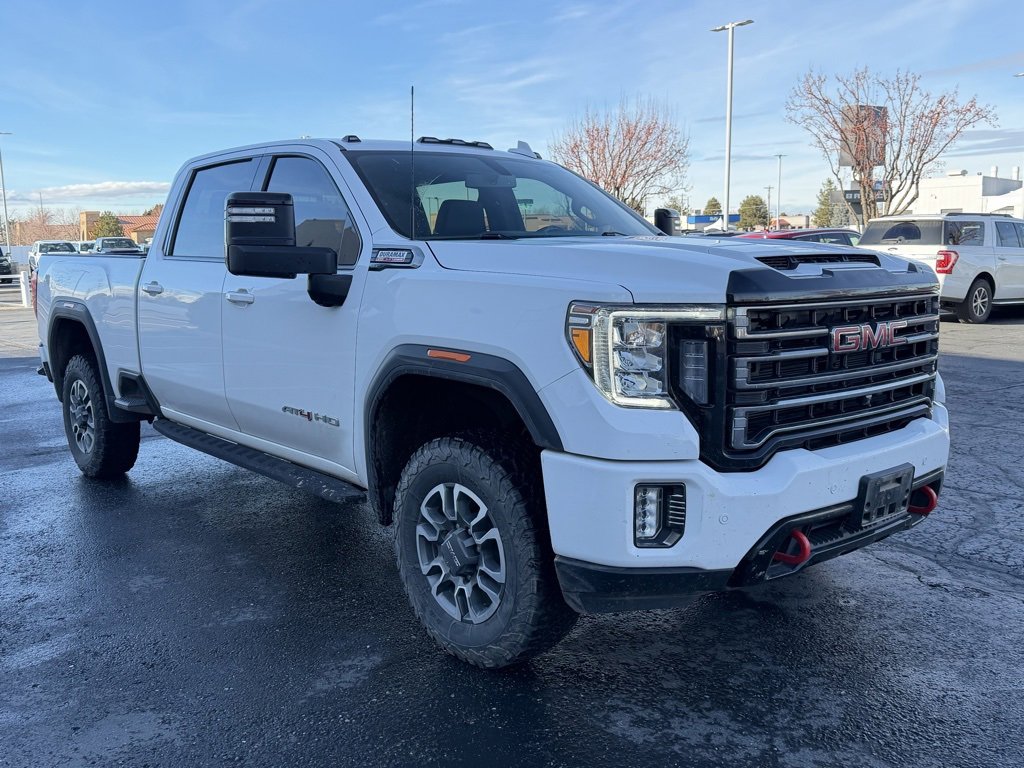 Used 2022 GMC Sierra 2500 AT4 w/ AT4 Preferred Package image 3