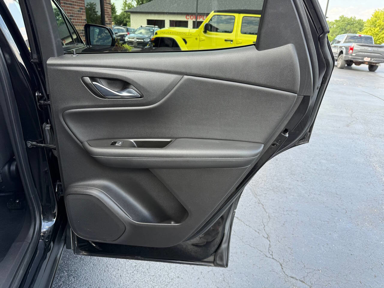 Used 2019 Chevrolet Blazer LT image 21