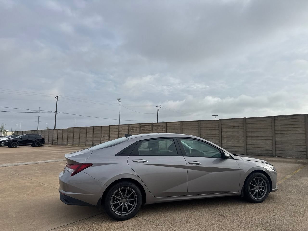 Used 2023 Hyundai Elantra SEL w/ Convenience Package FWD image 23