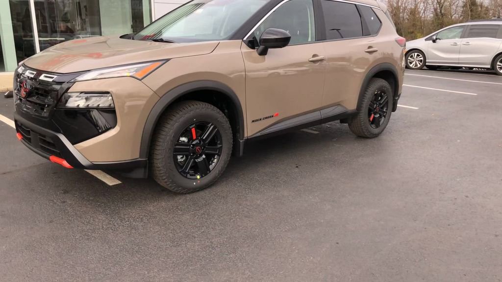 New 2026 Nissan Rogue SV AWD/4WD image 4
