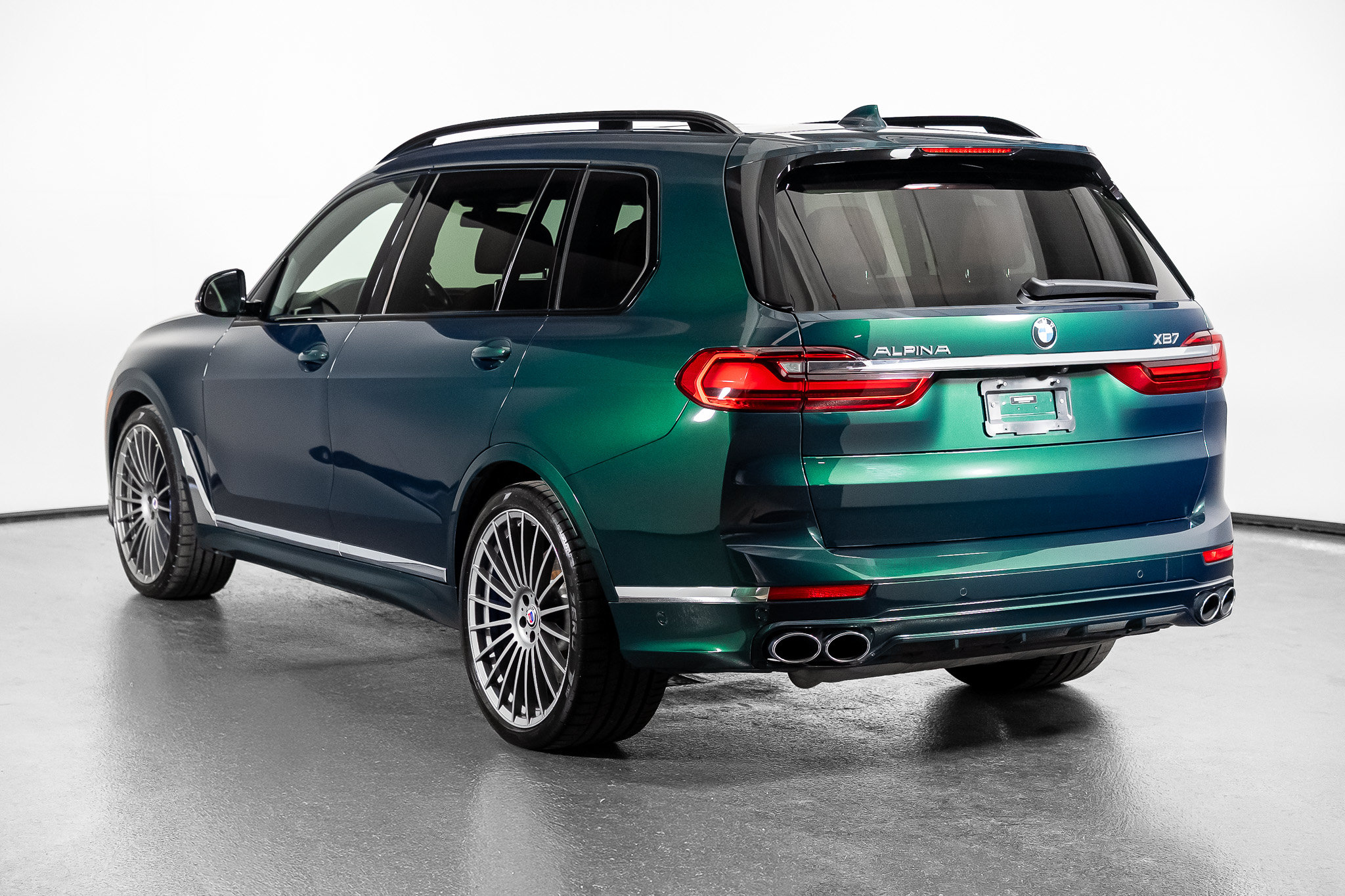 Used 2022 BMW ALPINA XB7 AWD/4WD image 22